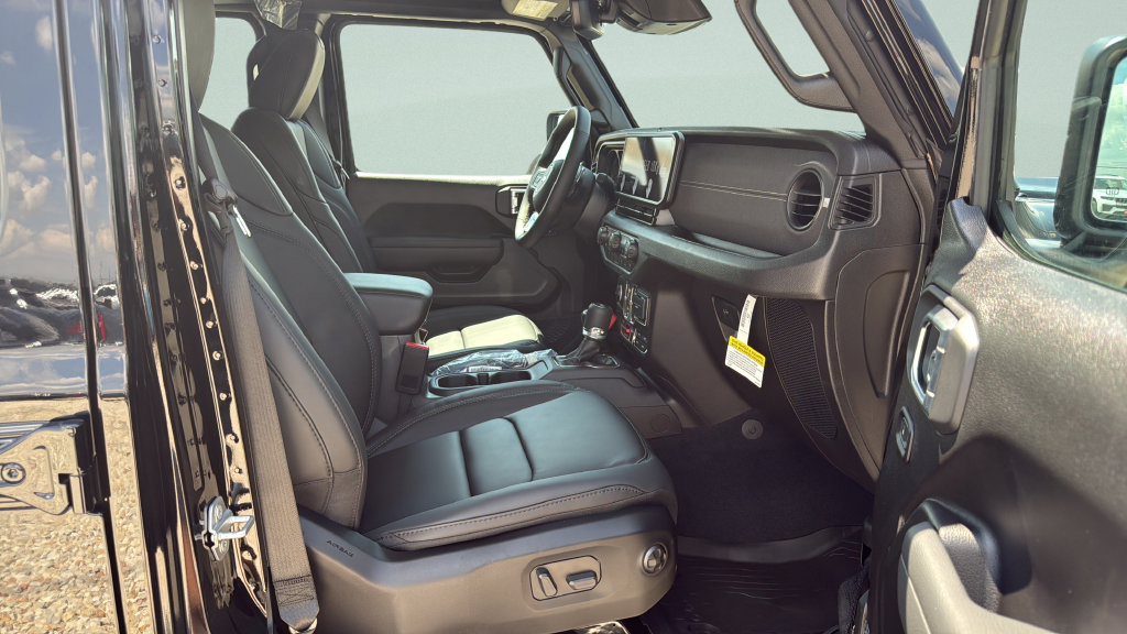 New 2027 Jeep Wrangler Unlimited Rubicon 392 AWD/4WD image 18