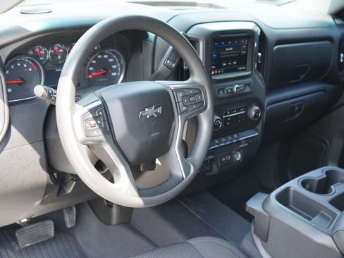 Used 2021 Chevrolet Silverado 1500 Custom Trail Boss w/ Safety Confidence Package AWD/4WD image 8