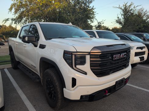 Used 2022 GMC Sierra 1500 AT4X AWD/4WD image 2