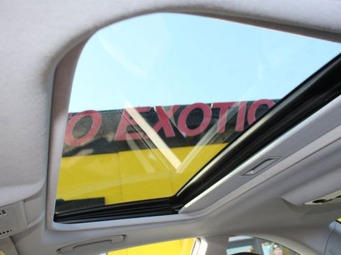 Used 2009 BMW 128i Coupe image 16