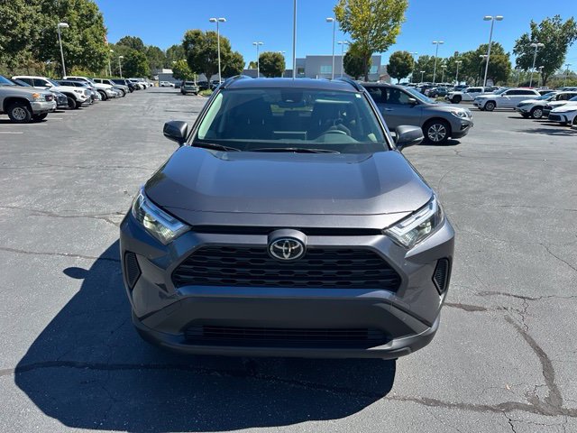 Used 2025 Toyota RAV4 XLE AWD/4WD image 5