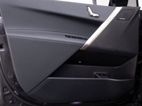 Used 2024 BMW iX xDrive50 w/ Convenience Package image 12