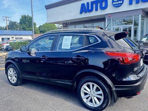 Used 2017 Nissan Rogue Sport SV AWD/4WD image 7