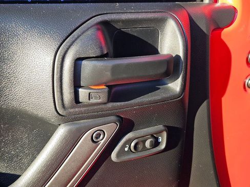 Used 2017 Jeep Wrangler Unlimited Sport w/ Quick Order Package 24S image 11