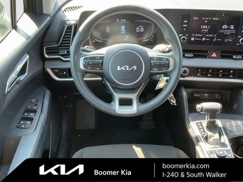 Used 2024 Kia Sportage LX FWD image 14