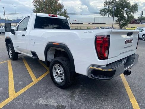 Used 2022 GMC Sierra 2500 Pro w/ Convenience Package AWD/4WD image 3