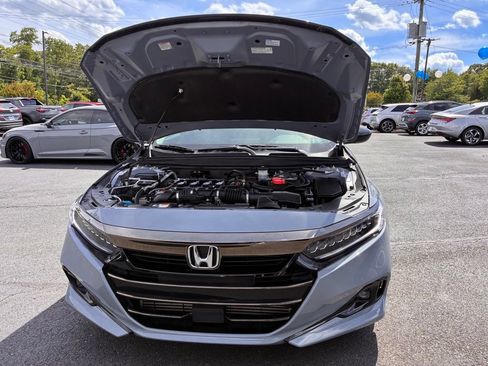 Used 2022 Honda Accord Sport Special Edition image 10