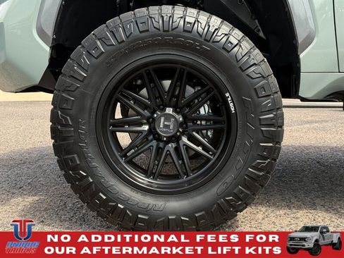 Used 2024 Toyota Tundra Limited AWD/4WD image 13