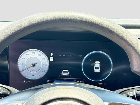 Certified 2024 Hyundai Elantra SEL FWD image 12