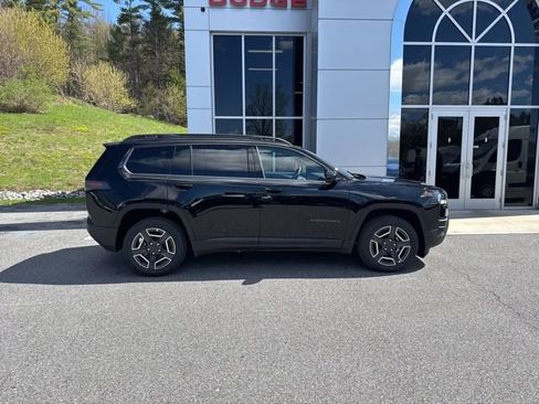 New 2026 Jeep Cherokee Laredo AWD/4WD image 7