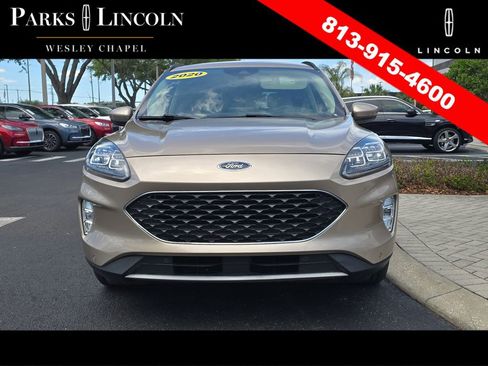 Used 2020 Ford Escape Titanium FWD image 2