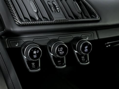 Used 2017 Audi R8 V10 plus image 37