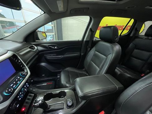 Used 2019 GMC Acadia SLT w/ Black Edition AWD/4WD image 12