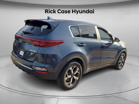Used 2022 Kia Sportage LX image 7