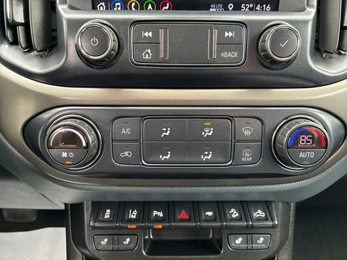 Used 2021 Chevrolet Colorado Z71 w/ Safety Package AWD/4WD image 28