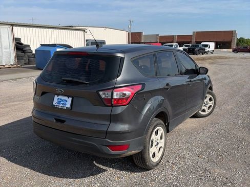 Used 2018 Ford Escape S FWD image 3