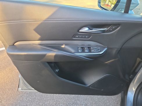 Used 2024 Cadillac XT4 Premium Luxury image 11