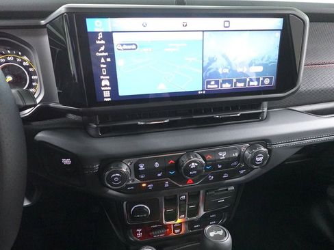 New 2026 Jeep Wrangler Unlimited Rubicon 392 image 17