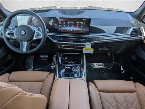 New 2026 BMW X7 xDrive40i w/ M Sport Package image 15
