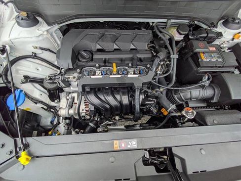 New 2026 Hyundai Venue SEL FWD image 19