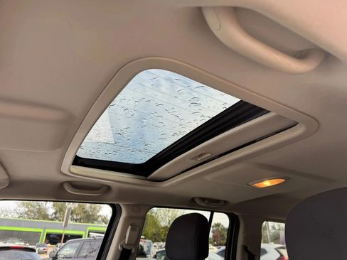 Used 2012 Jeep Patriot Latitude w/ Sun/Sound Group image 16