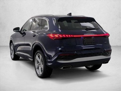 Used 2025 Audi Q5 Premium Plus w/ Premium Plus AWD/4WD image 8