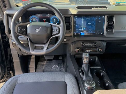 Certified 2025 Ford Bronco Big Bend image 30