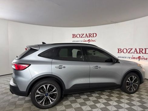 Certified 2022 Ford Escape SEL w/ SEL Stealth AWD Package image 9