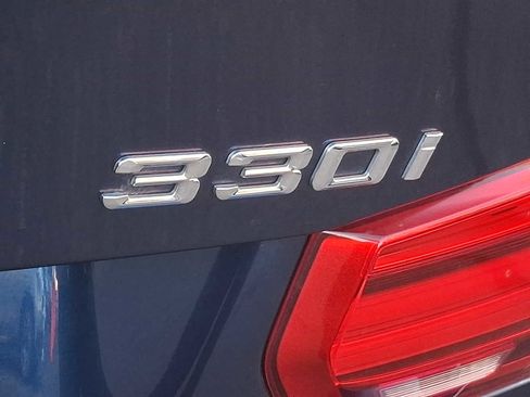 Used 2017 BMW 330i xDrive Sedan image 27