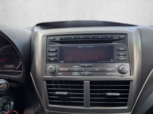 Used 2010 Subaru Impreza 2.5i Premium w/ Sport Trim 1C image 16