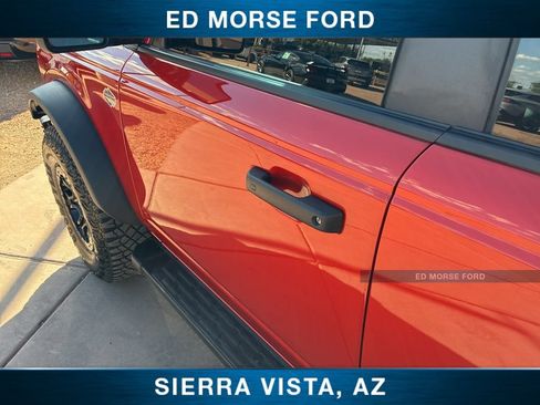 Used 2024 Ford Bronco Wildtrak AWD/4WD image 19
