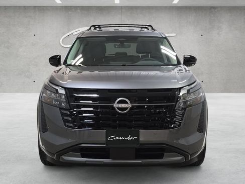 New 2026 Nissan Pathfinder SL FWD image 18