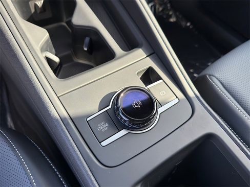 New 2026 Volkswagen Tiguan SE R-Line image 19