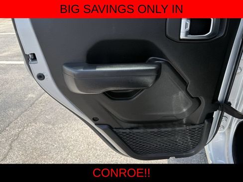 Used 2023 Jeep Wrangler Unlimited Sport AWD/4WD image 24