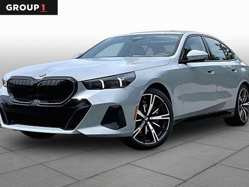 New 2026 BMW 530i xDrive w/ M Sport Package AWD/4WD image 1