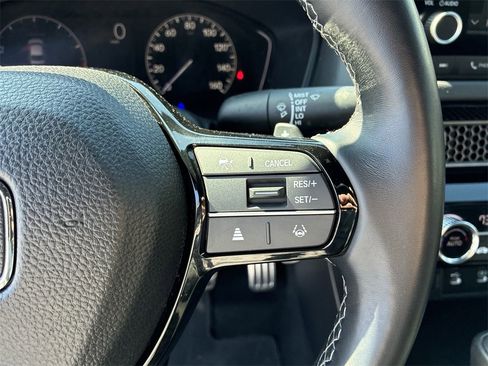 Used 2025 Honda Civic Sport image 23