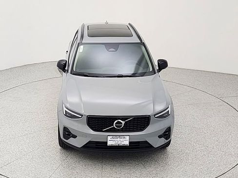 New 2026 Volvo XC40 B5 Plus w/ Climate Package AWD/4WD image 14