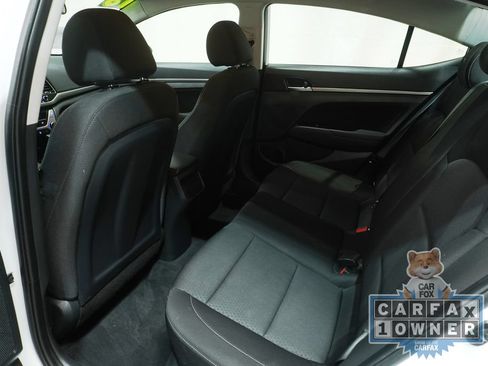 Used 2018 Hyundai Elantra SEL FWD image 13