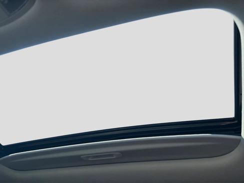 Certified 2023 Hyundai Kona SEL FWD image 25