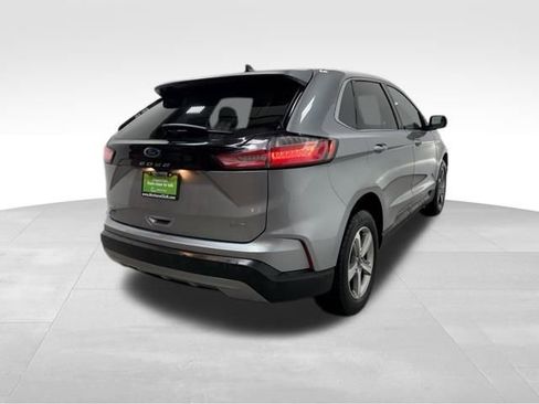 Used 2022 Ford Edge SEL w/ Convenience Package image 7