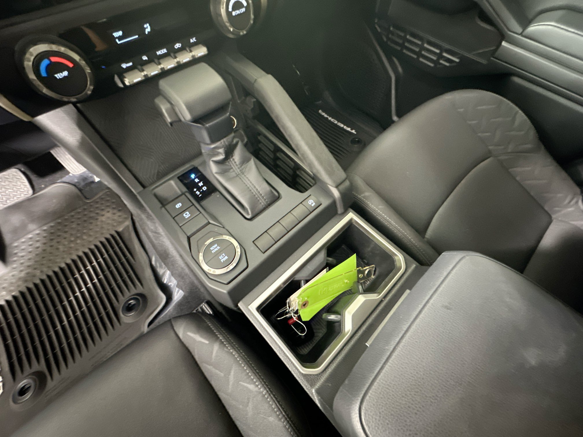 Used 2025 Toyota Tacoma SR5 RWD image 22