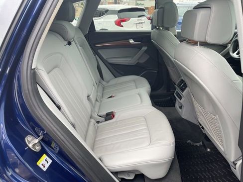 Used 2023 Audi Q5 2.0T Premium Plus w/ Premium Plus Package image 18