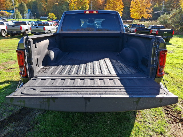 Used 2025 RAM 2500 Big Horn AWD/4WD image 32