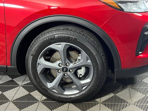 Used 2025 Ford Escape ST-Line image 7