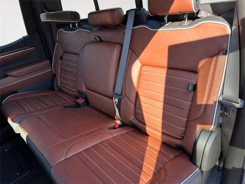 New 2025 GMC Sierra 1500 Denali Ultimate image 13