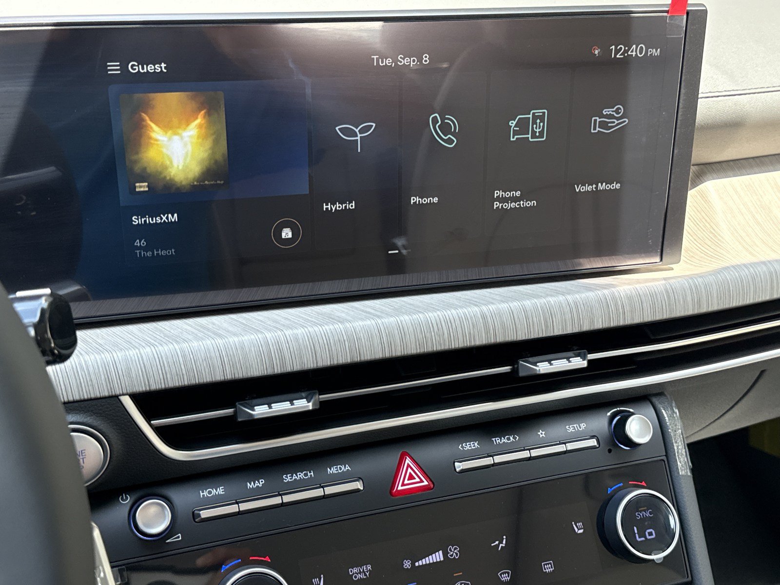 New 2026 Hyundai Sonata SEL FWD image 22