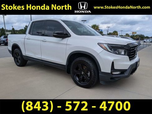 Used 2023 Honda Ridgeline Black Edition image 2