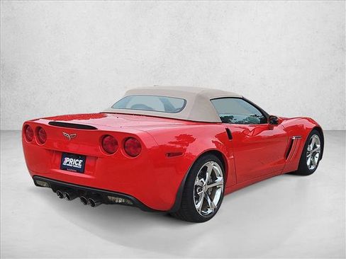 Used 2011 Chevrolet Corvette Grand Sport w/ Preferred Equipment Group RWD image 5