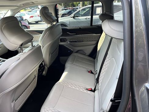 Used 2022 Jeep Grand Cherokee Summit w/ Adv Protech Group IV AWD/4WD image 21