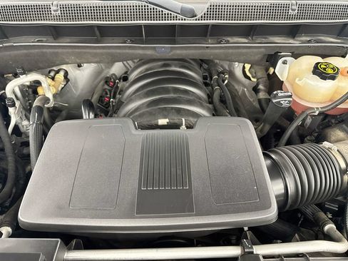 Used 2022 Chevrolet Tahoe LS RWD image 31